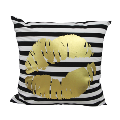 Lip 45*45cm Gold Stamping Cushion Cover